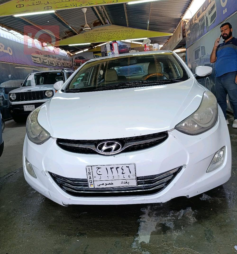 هیوندای ئەلەنترا